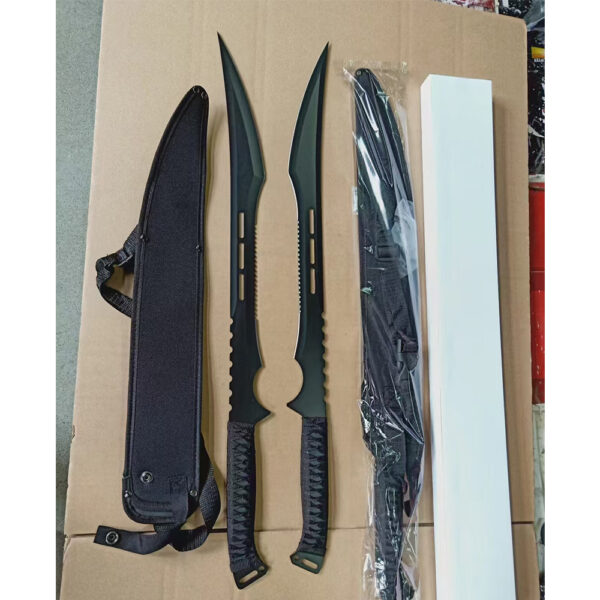 Fixed Blade Machete with Nylon Carrier